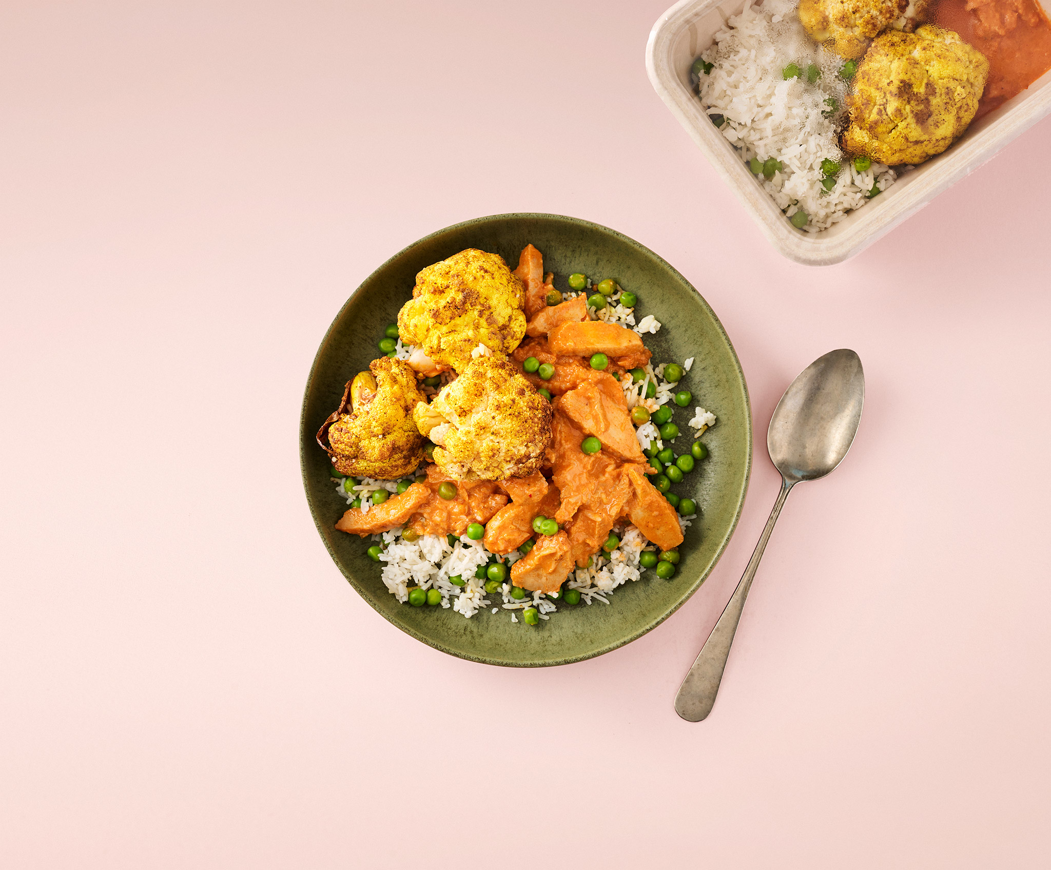 Kip tandoori met geroosterde ras el hanout-bloemkool