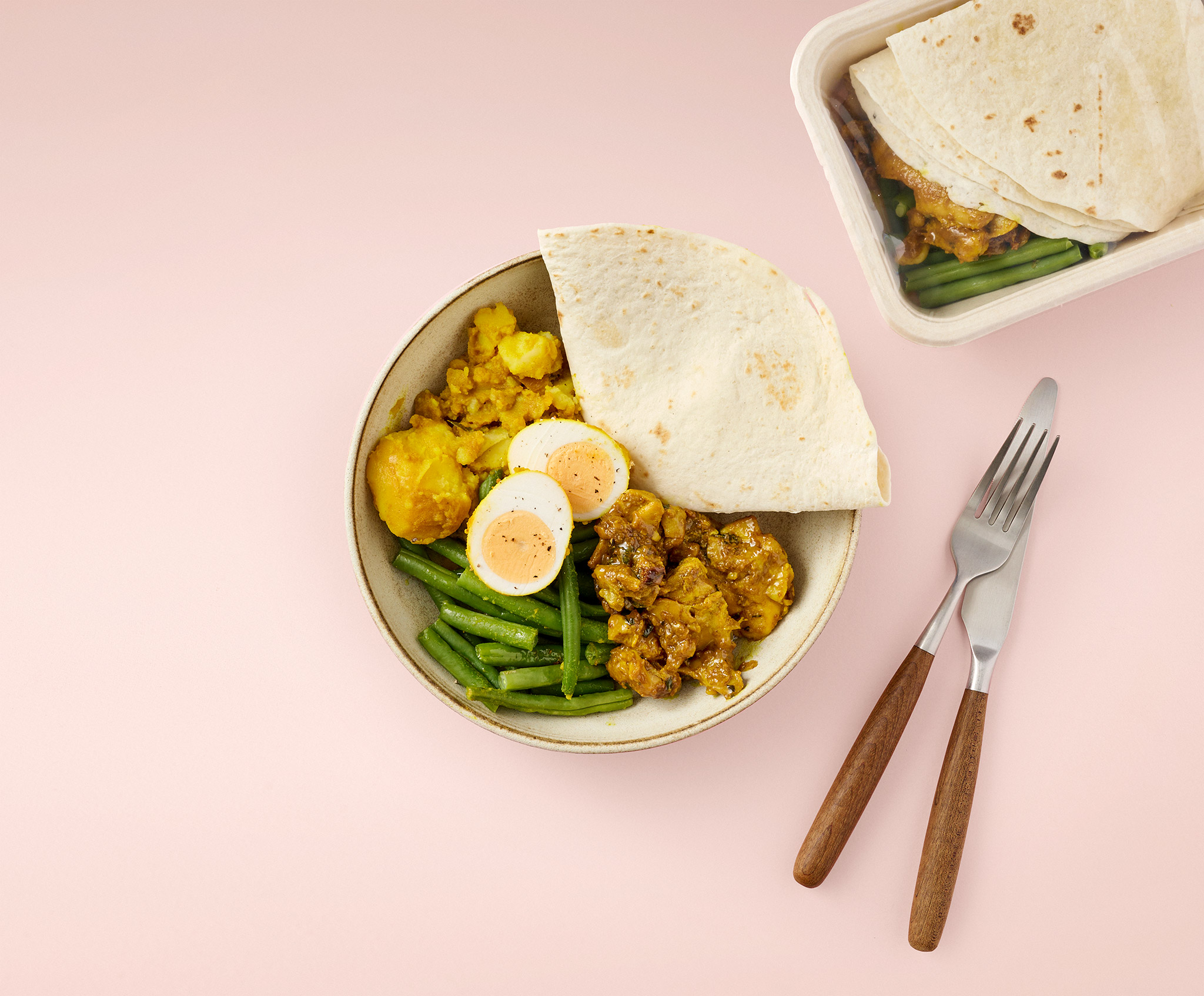 Roti met kip, sperziebonen & ei